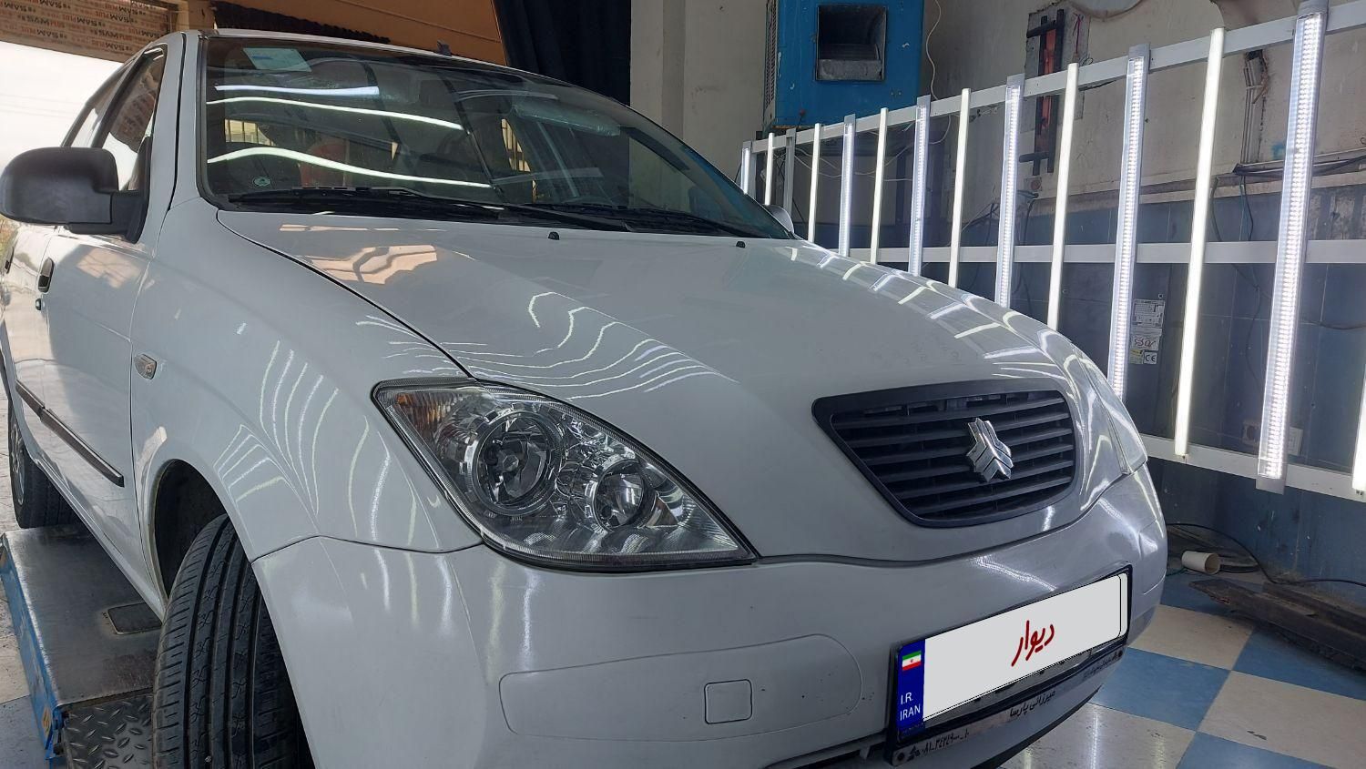 تیبا صندوق دار SX - 1397