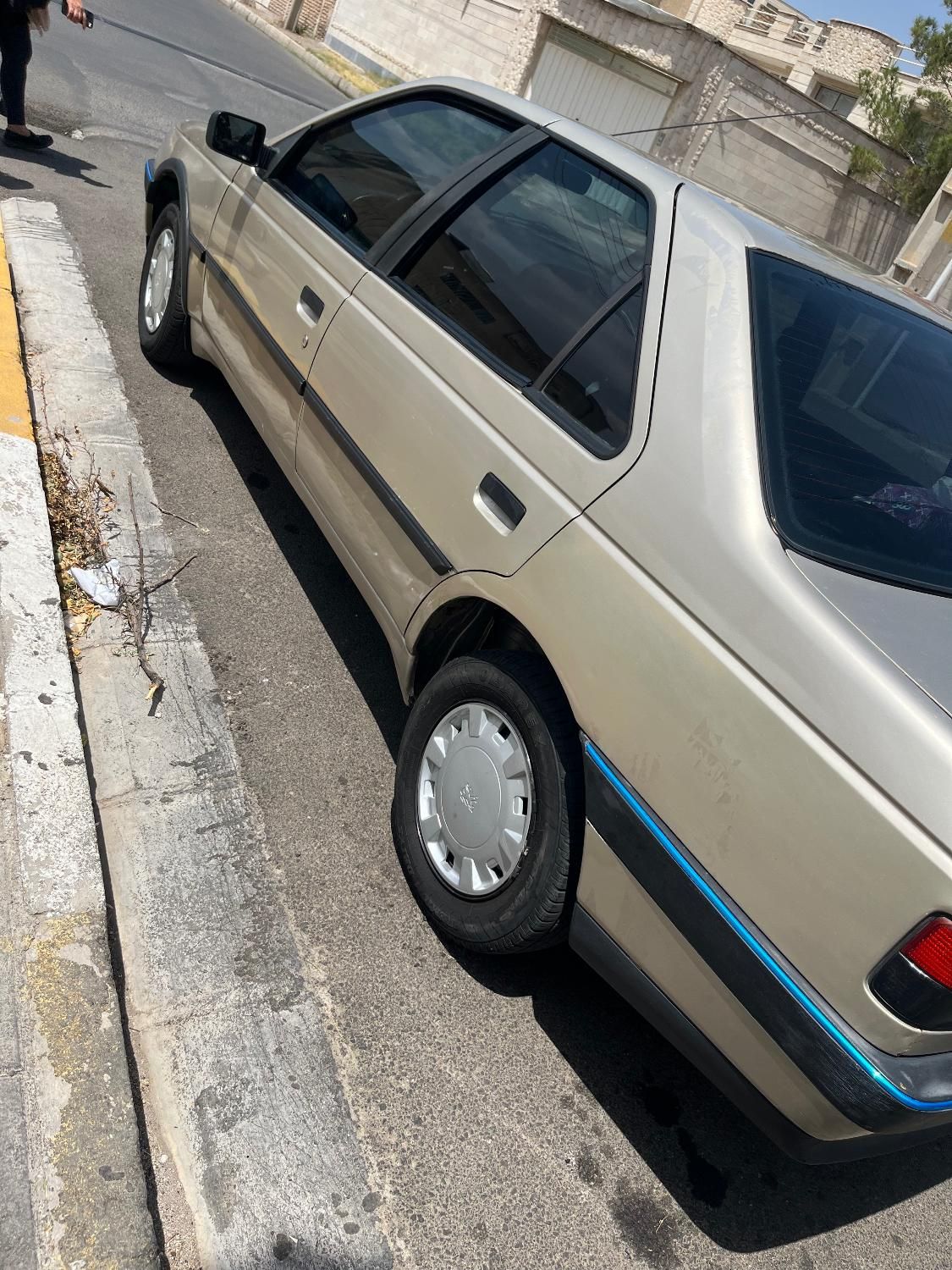 پژو 405 GLX - 1383
