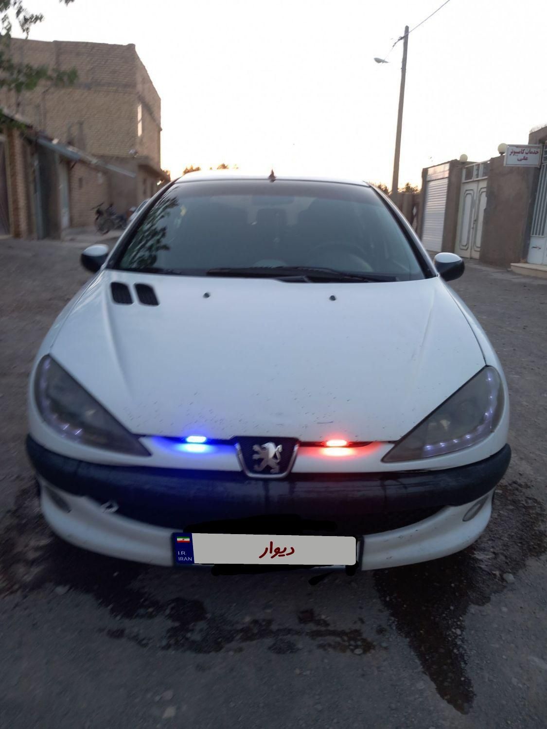 پژو ۲۰۶ صندوق دار v8 - 1390