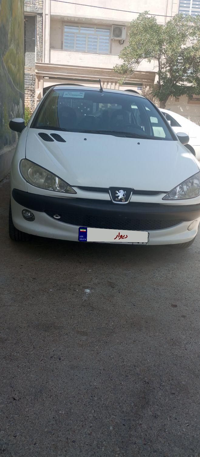 پژو ۲۰۶ صندوق دار v8 - 1397