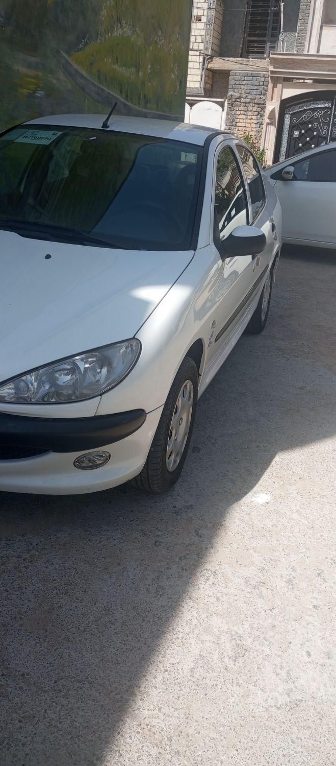 پژو ۲۰۶ صندوق دار v8 - 1397