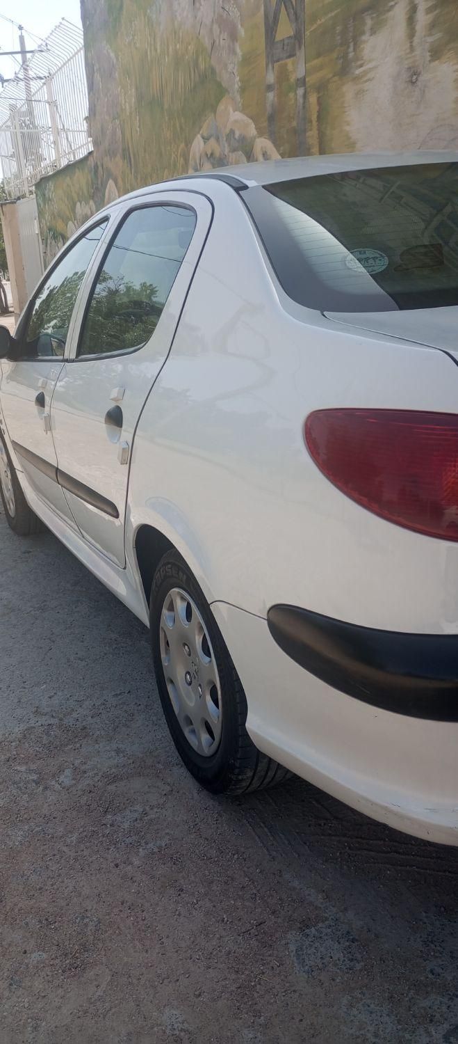پژو ۲۰۶ صندوق دار v8 - 1397