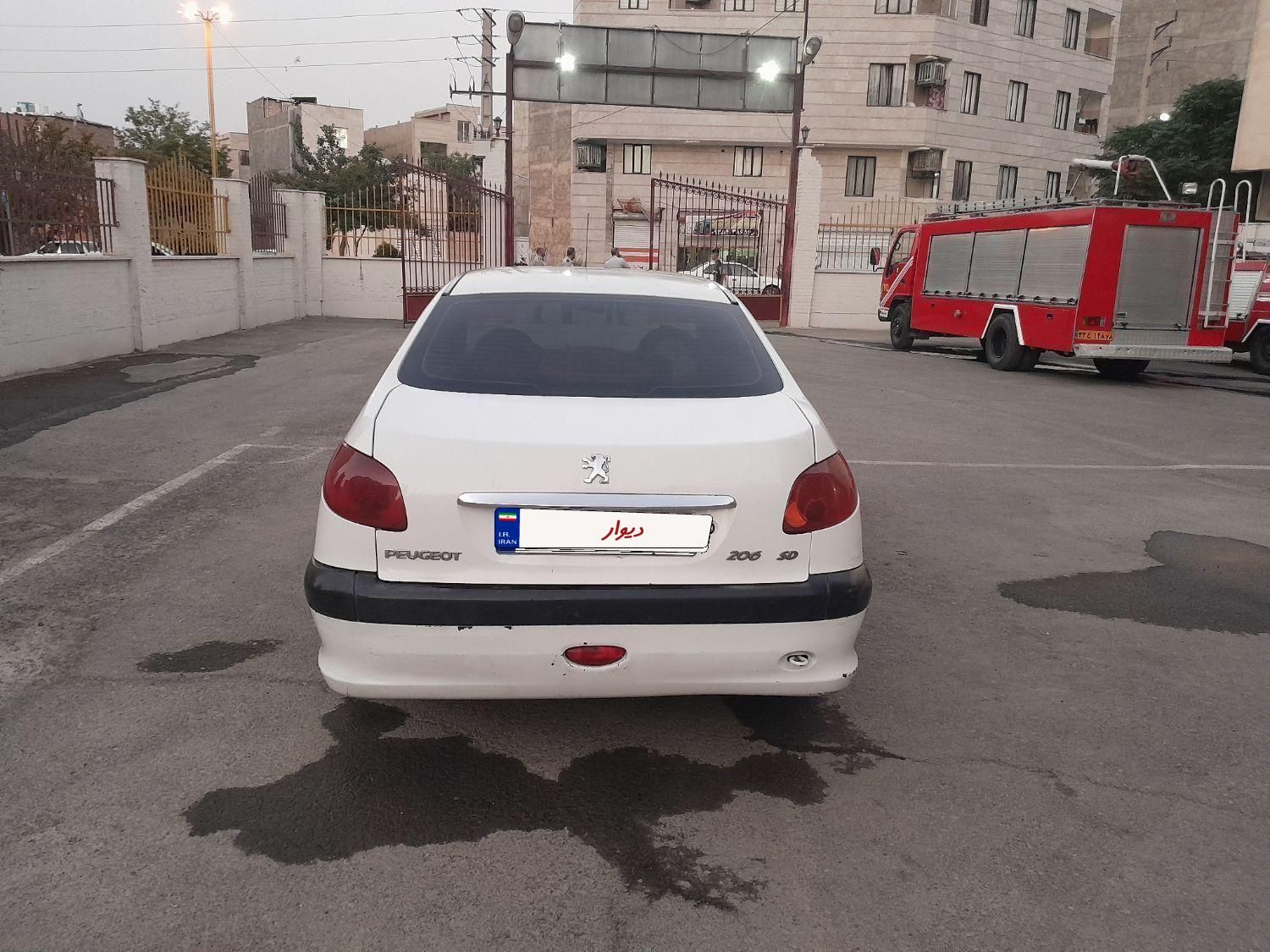 پژو ۲۰۶ صندوق دار v20 - 1388