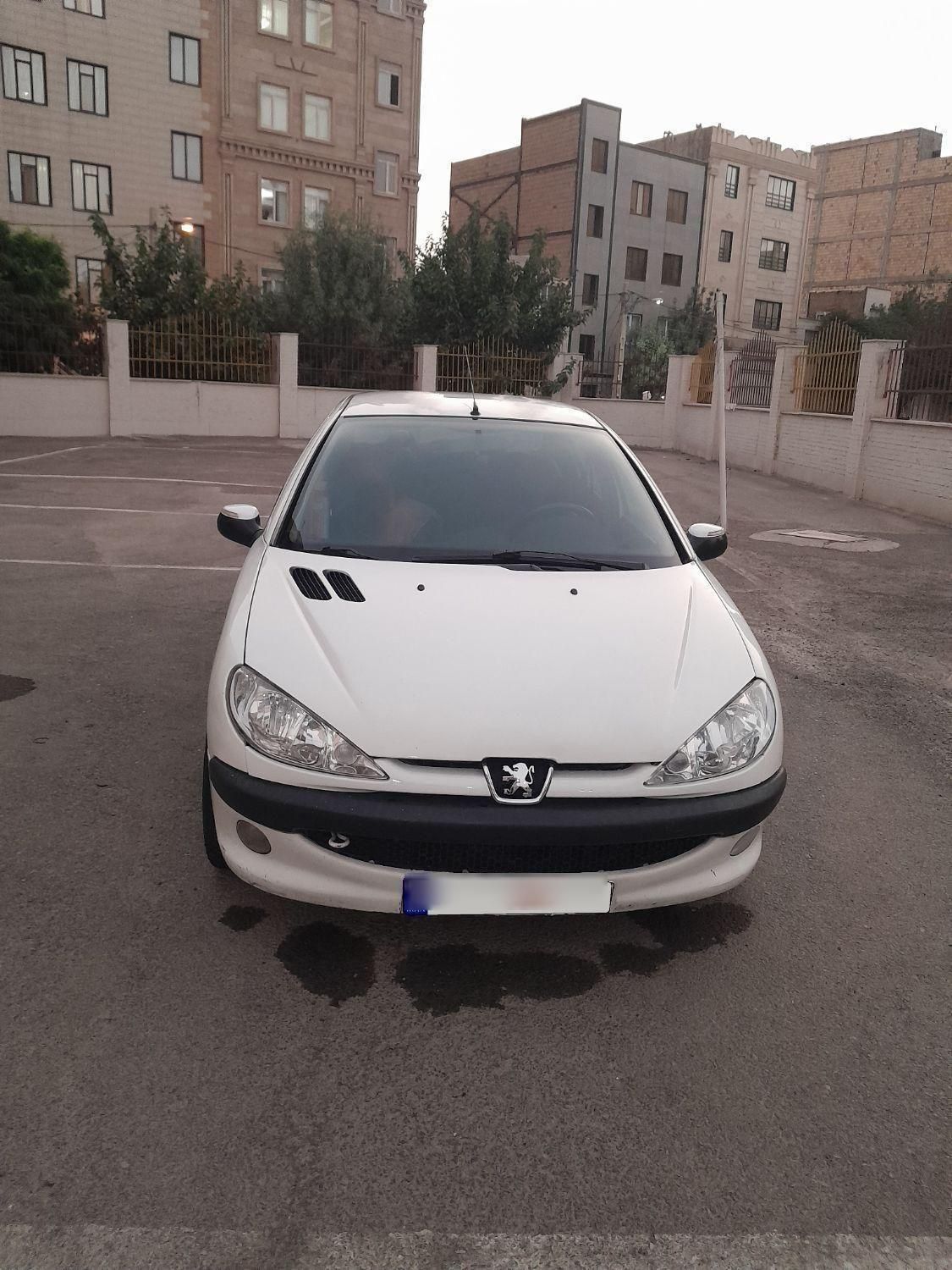 پژو ۲۰۶ صندوق دار v20 - 1388