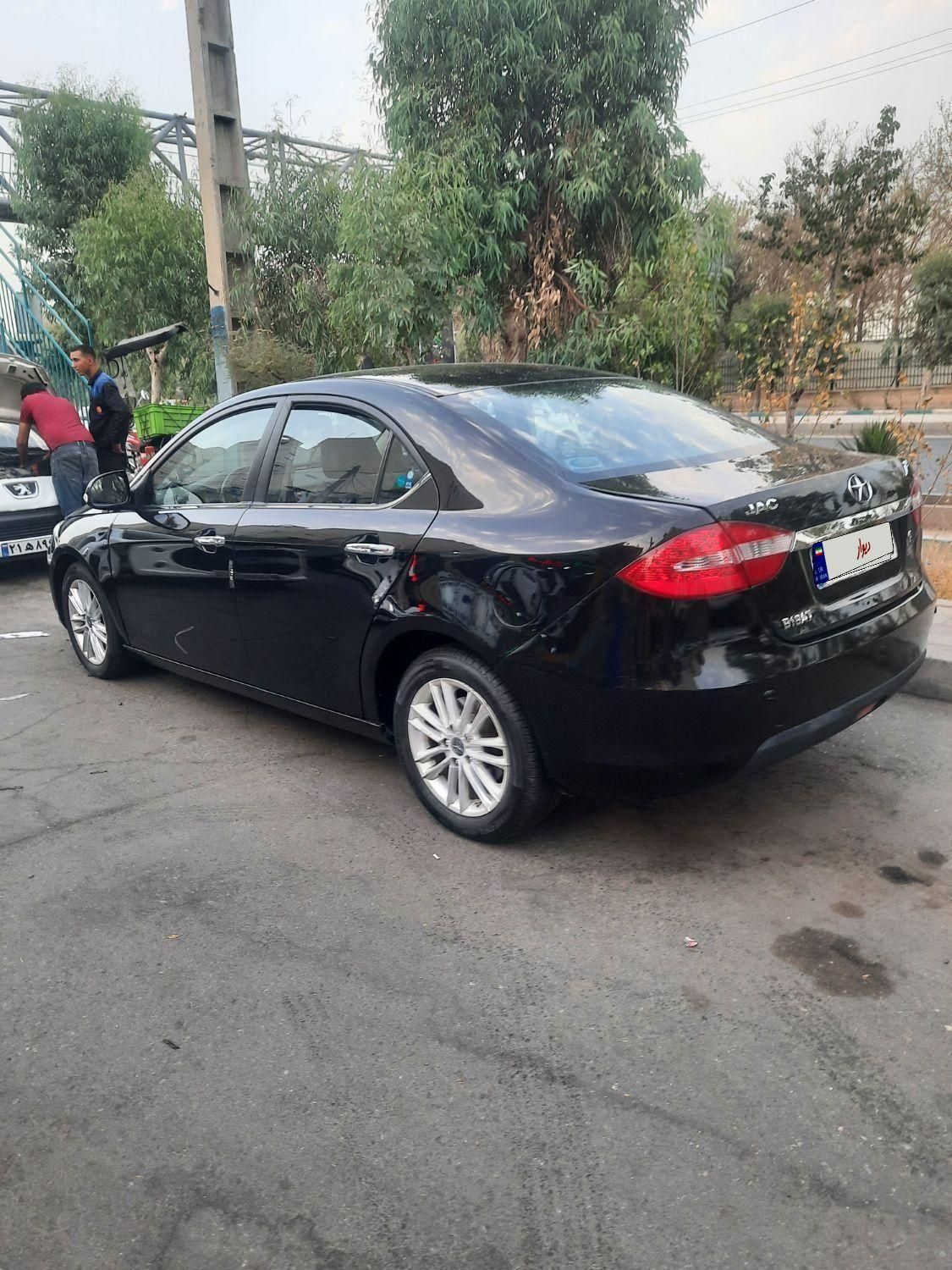 جک J5 اتوماتیک - 1396