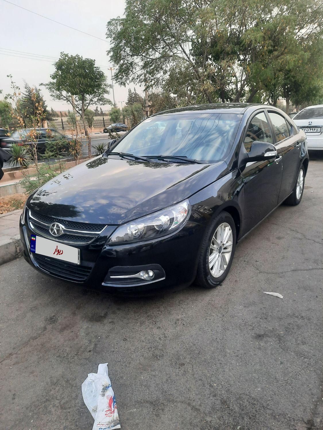 خودرو جک، J5 آگهی ann_19455296