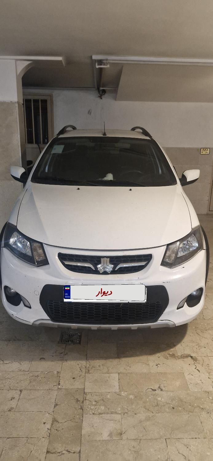 خودرو کوییک، معمولی آگهی ann_19455320