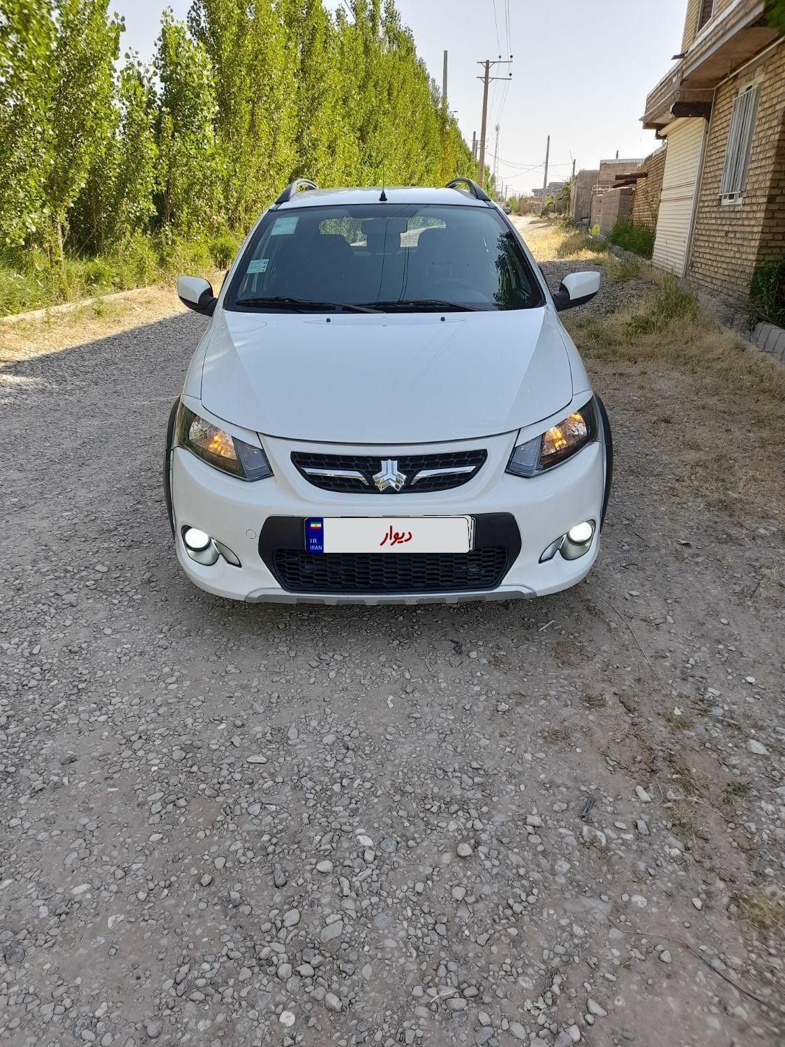 خودرو کوییک، معمولی آگهی ann_19455409