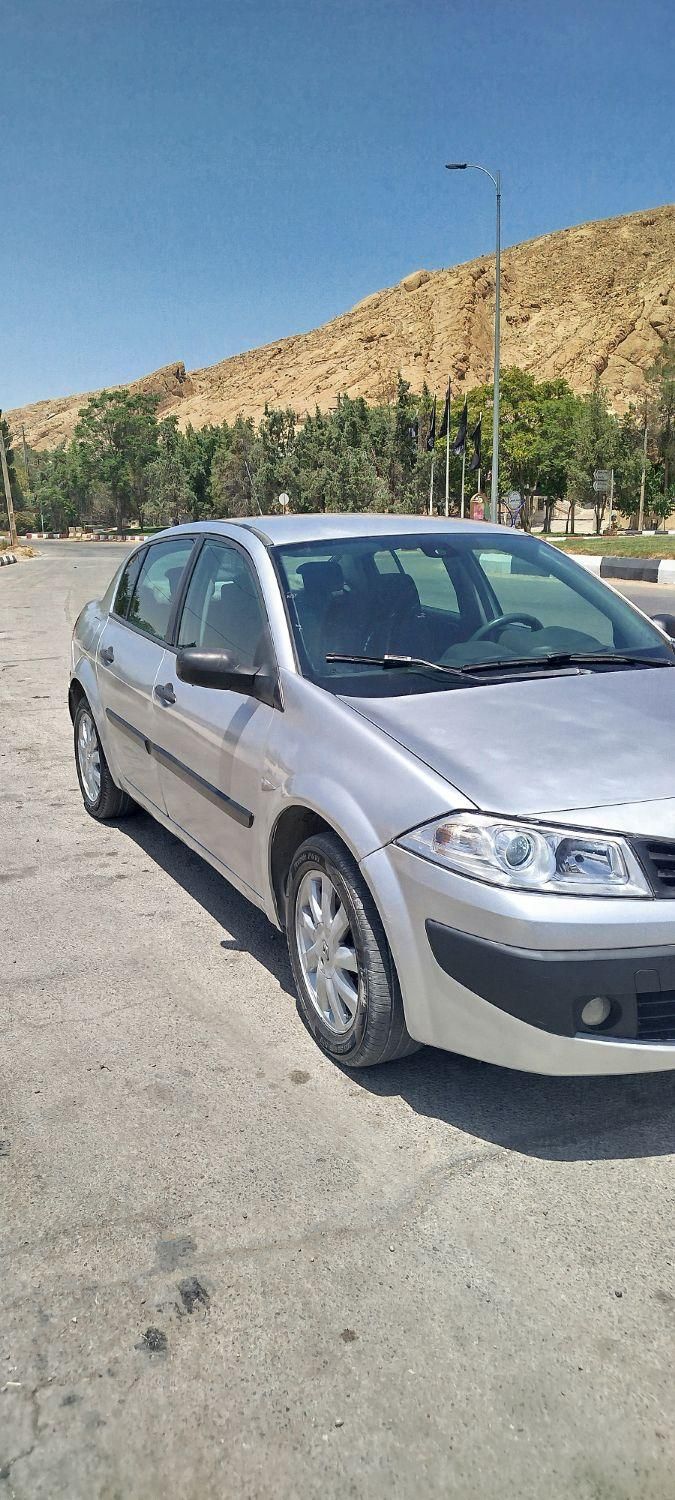رنو مگان وارداتی دنده‌ای 1600 - 2006