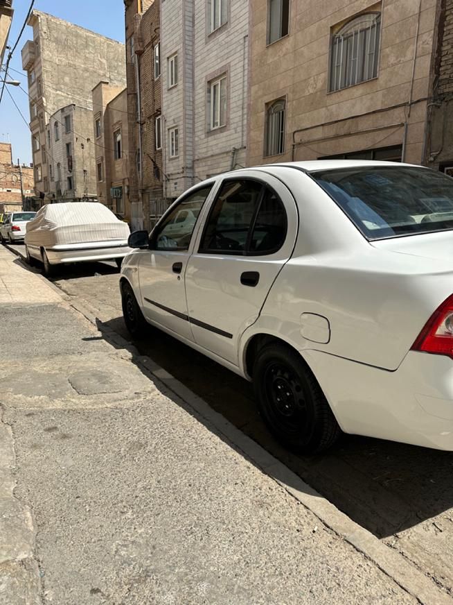 تیبا صندوق دار SX - 1396