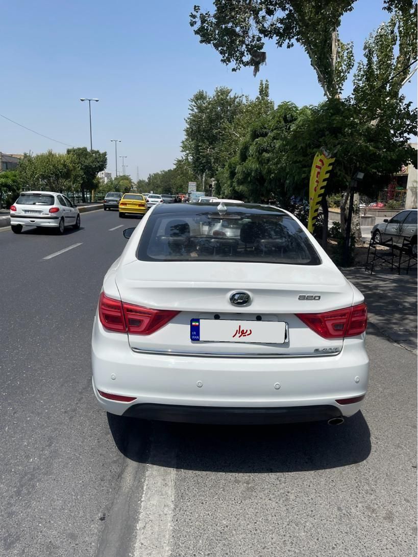 لیفان 820 اتوماتیک - 1395