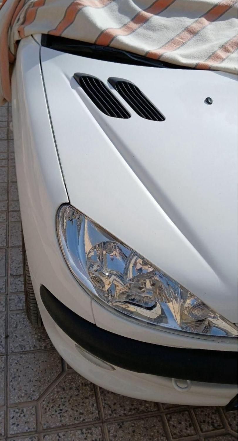 پژو ۲۰۶ صندوق دار v8 - 1398