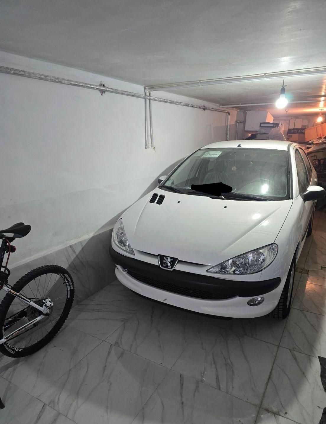 پژو ۲۰۶ صندوق دار v8 - 1398
