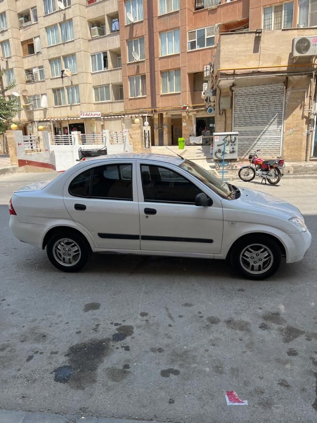 تیبا صندوق دار SX - 1394