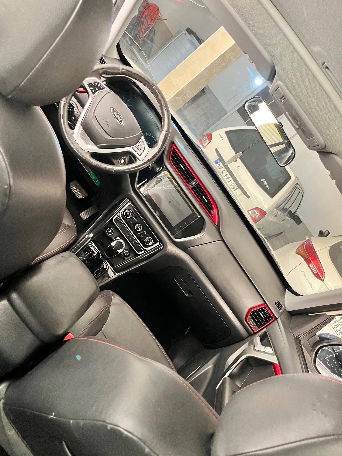 ام وی ام X33 S اتوماتیک اسپرت - 1399