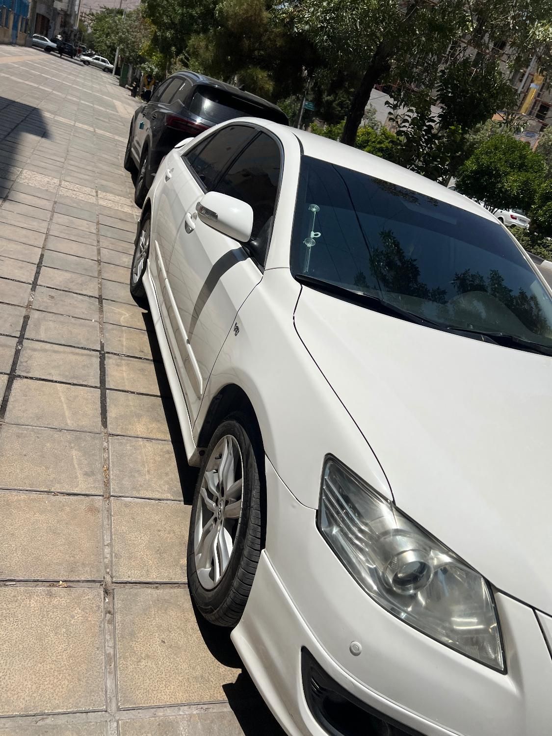 تویوتا آریون XV50 SE - 2011