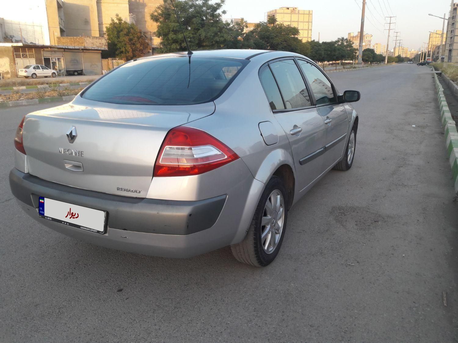 رنو مگان وارداتی اتوماتیک 2000 - 2008