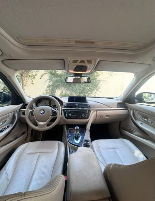 ب ام و سری 3 سدان 320i - 2012