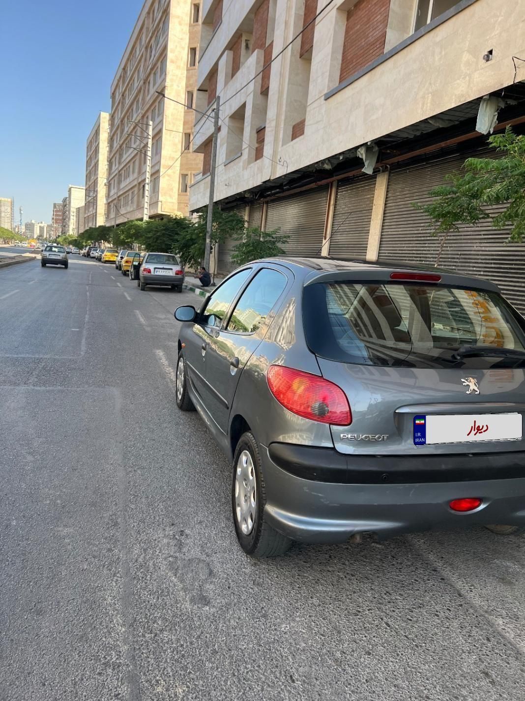 پژو 206 تیپ 3 - 1396