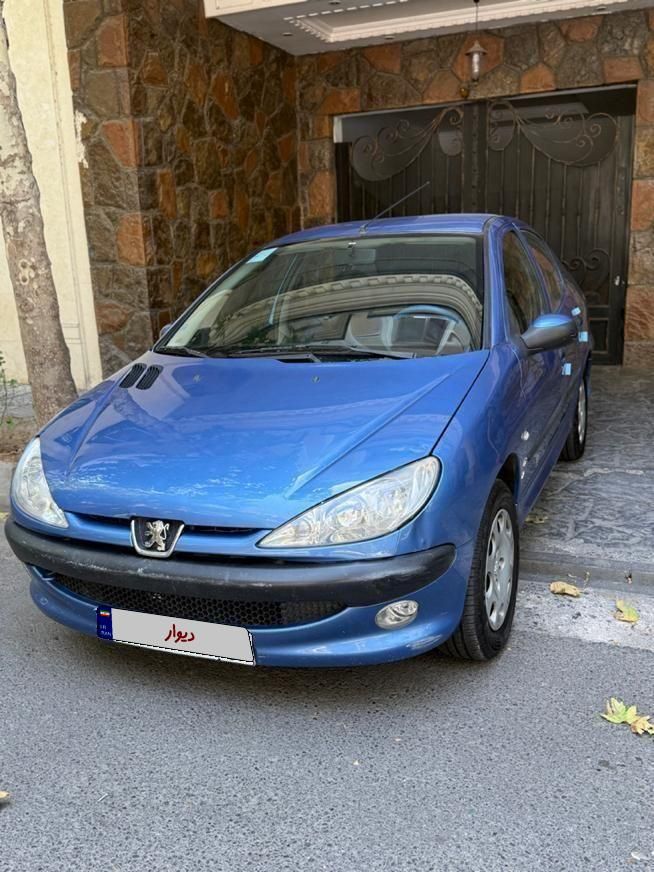 پژو ۲۰۶ صندوق دار v8 - 1396