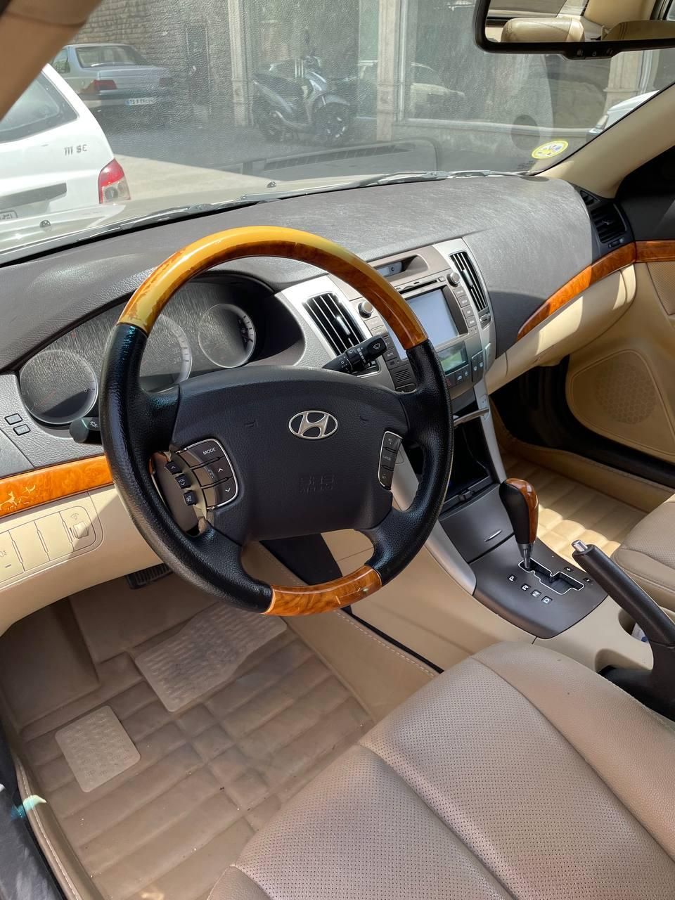 هیوندای سوناتا اتوماتیک NF 2400 - 2009