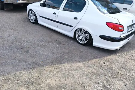 پژو ۲۰۶ صندوق دار v8 - 1394