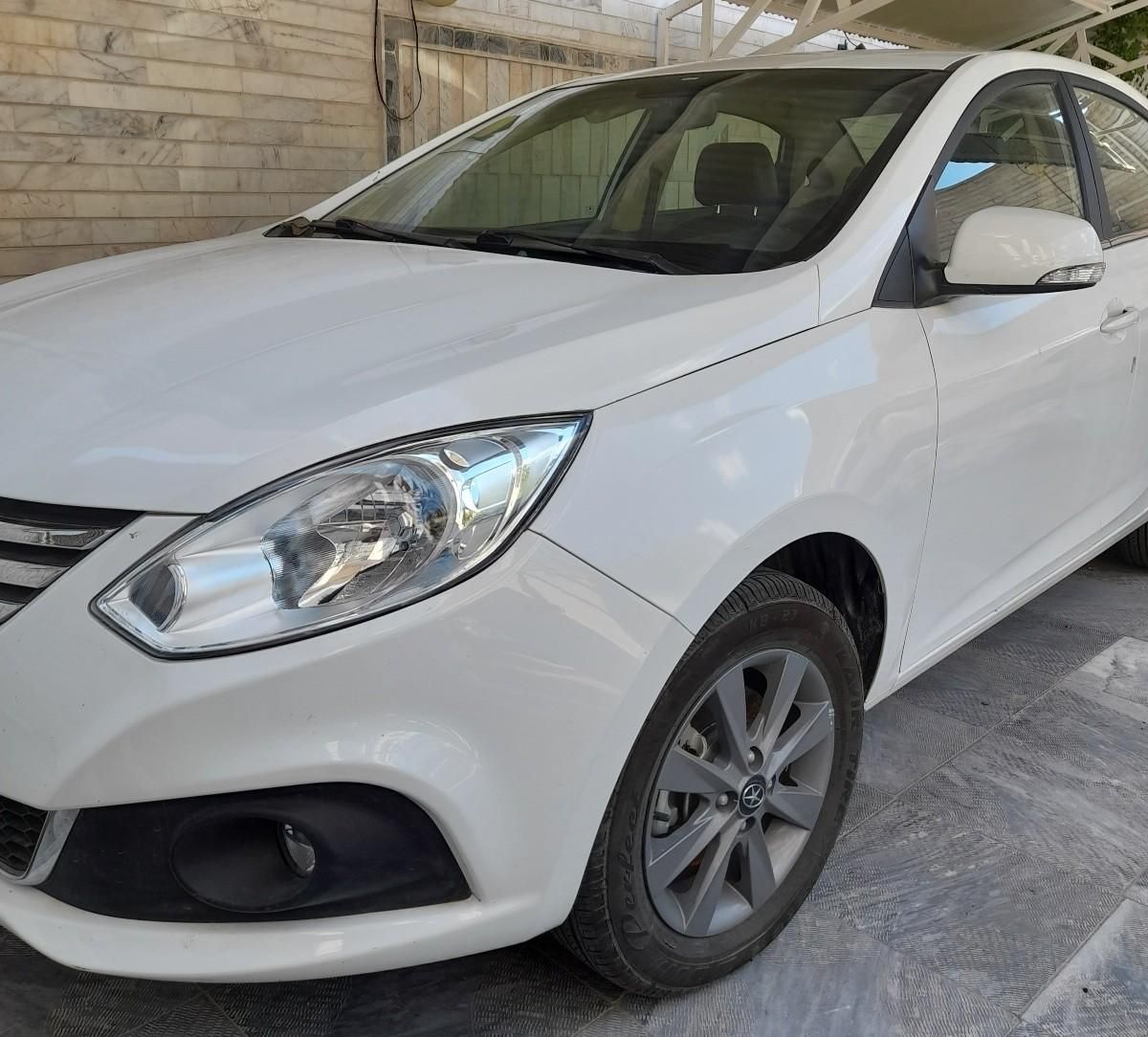 جک J4 اتوماتیک ساده - 1402