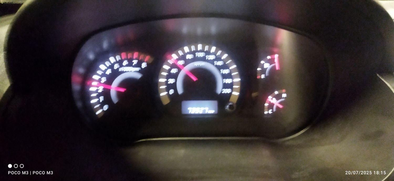 خودرو کوییک، معمولی آگهی ann_19458151
