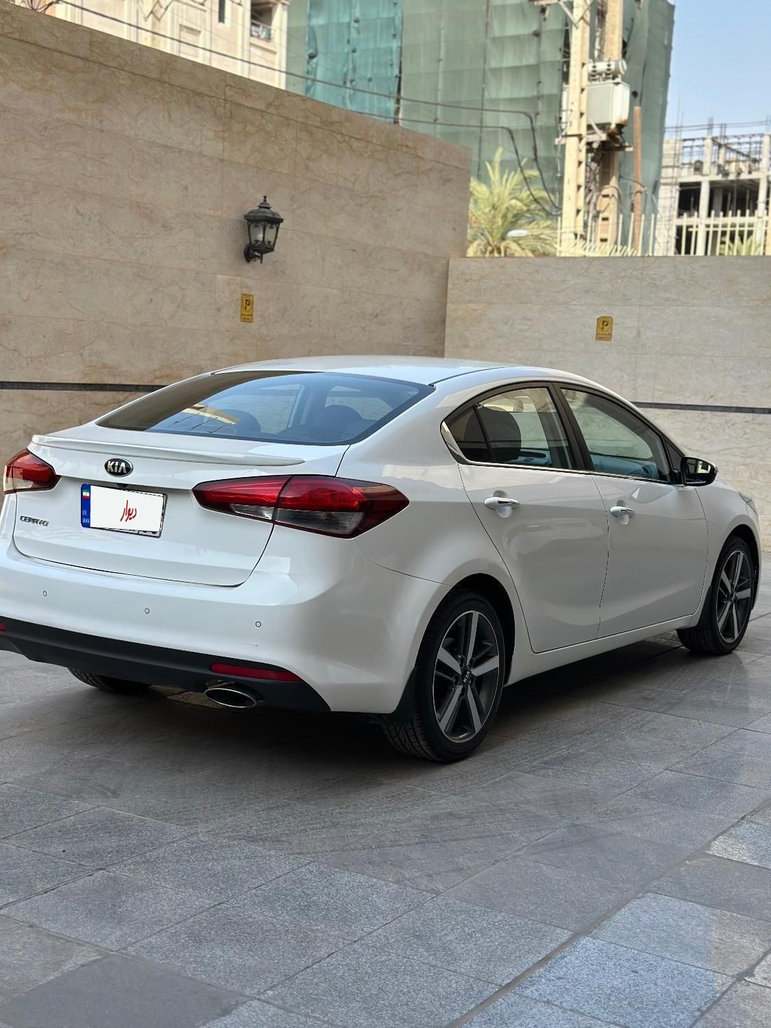 کیا سراتو 2.0 لیتر اتوماتیک GT لاین - 2017