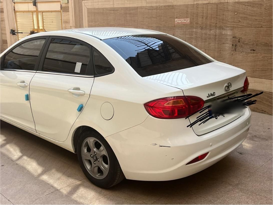جک J4 اتوماتیک ساده - 1400