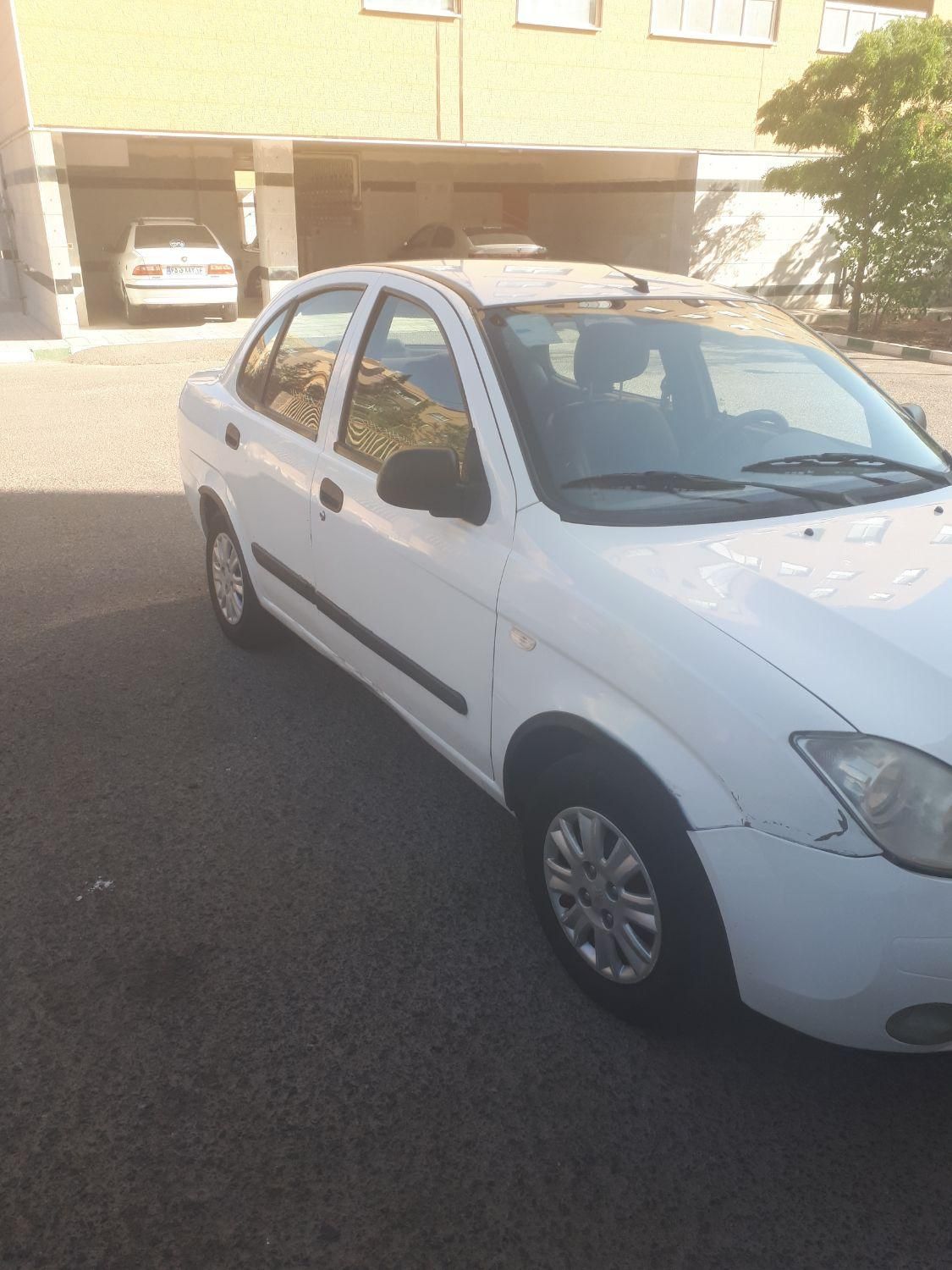 تیبا صندوق دار SX - 1395