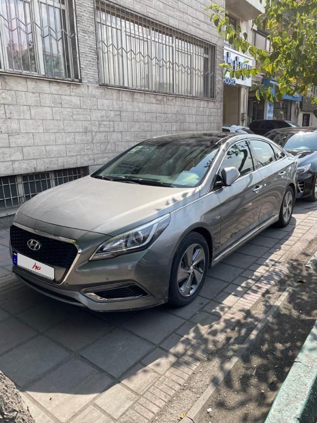 هیوندای سوناتا هیبرید GLS - 2017