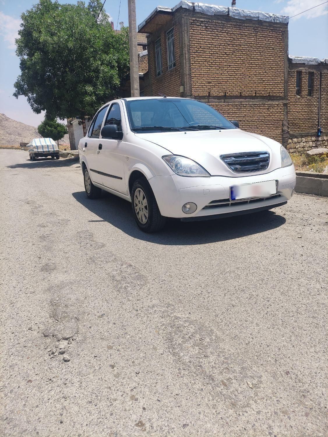 تیبا صندوق دار SX - 1399