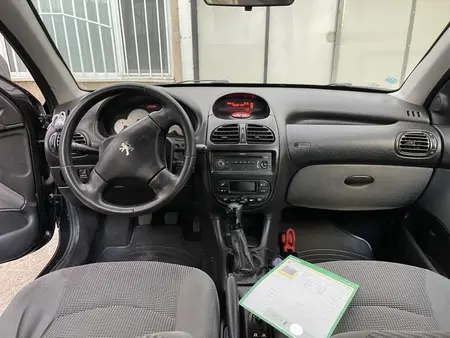 پژو ۲۰۶ صندوق دار v8 - 1394