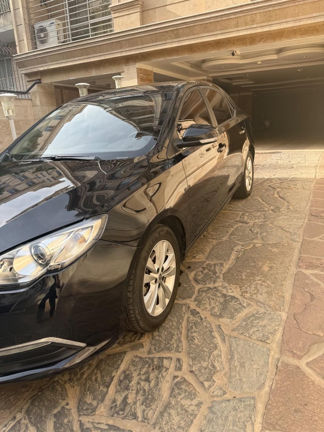 ام جی 360 اتوماتیک توربو - 1397