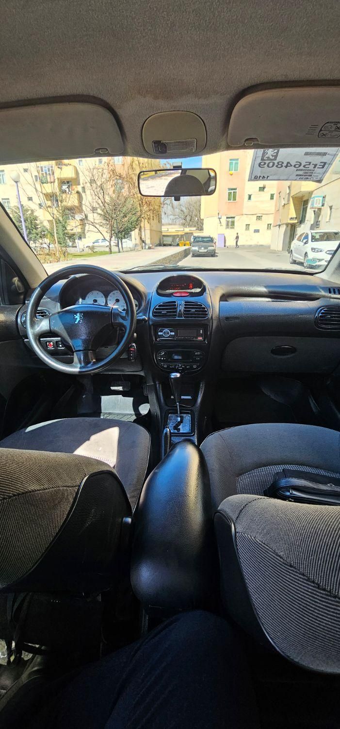 پژو ۲۰۶ صندوق دار v8 - 1393