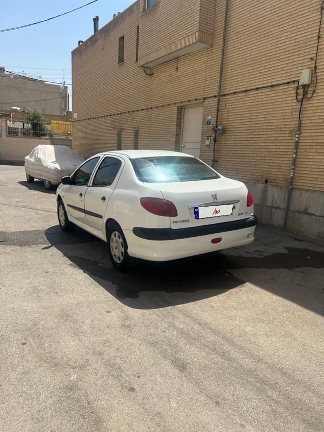 پژو ۲۰۶ صندوق دار v20 - 1387