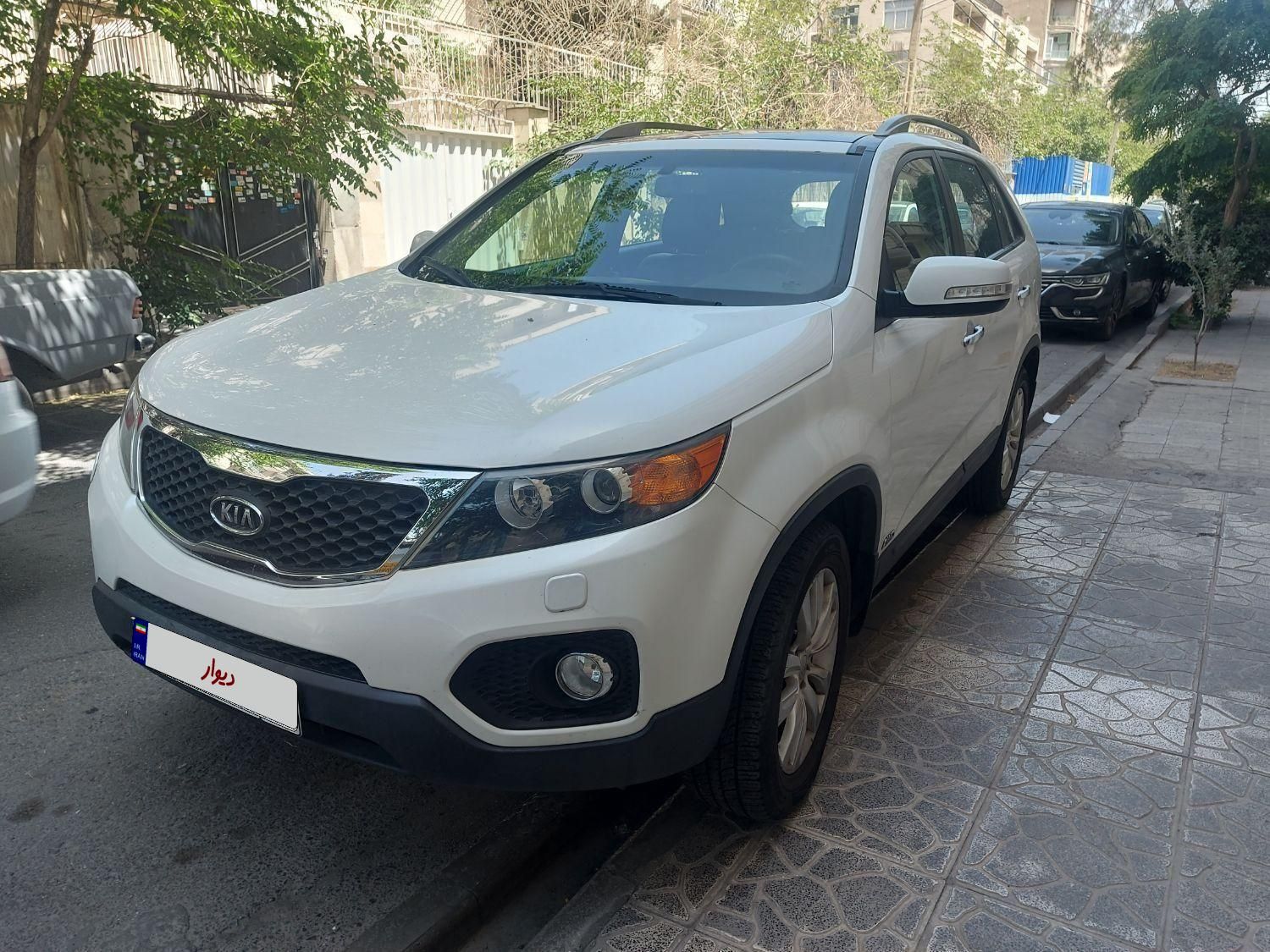 خودرو کیا، سورنتو آگهی ann_19458962