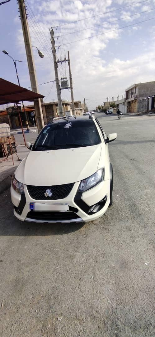 خودرو کوییک، R آگهی ann_19458975
