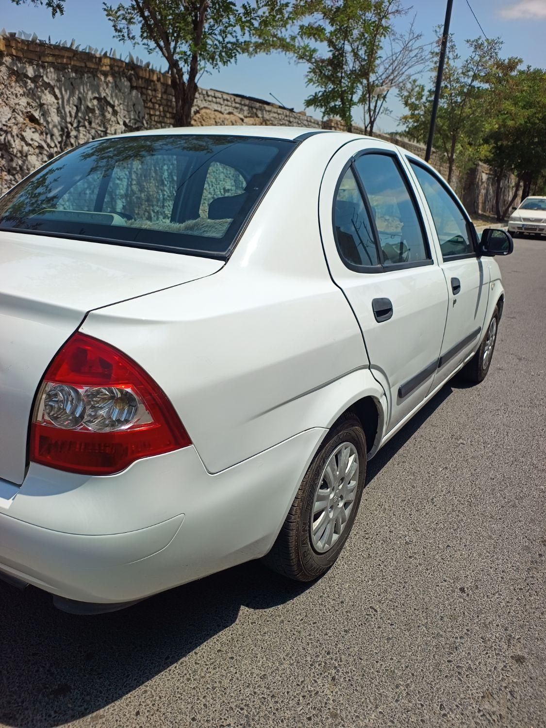 تیبا صندوق دار SX - 1393