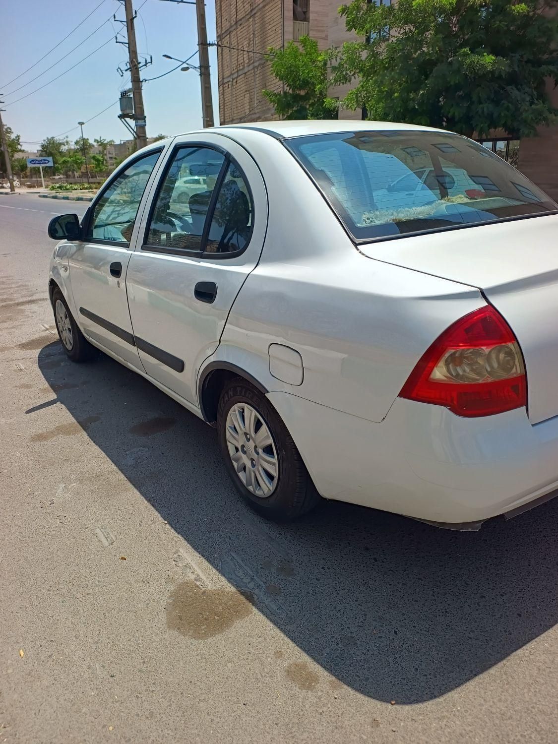 تیبا صندوق دار SX - 1393