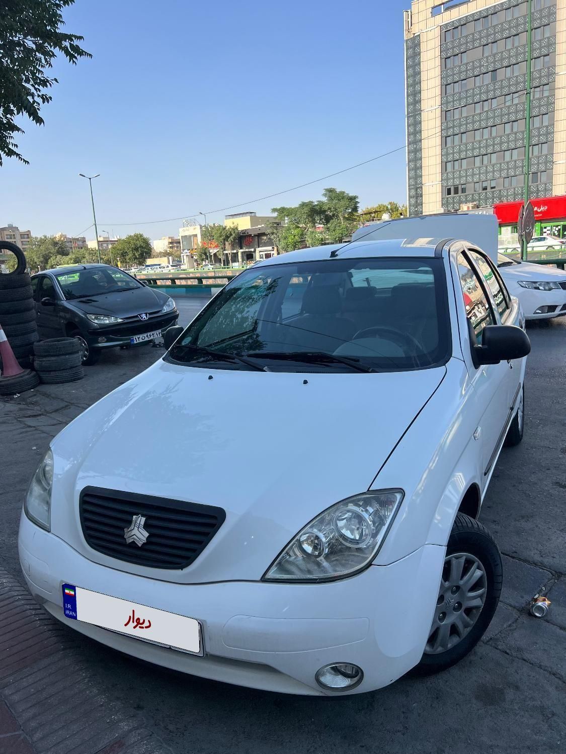 تیبا صندوق دار SX - 1399