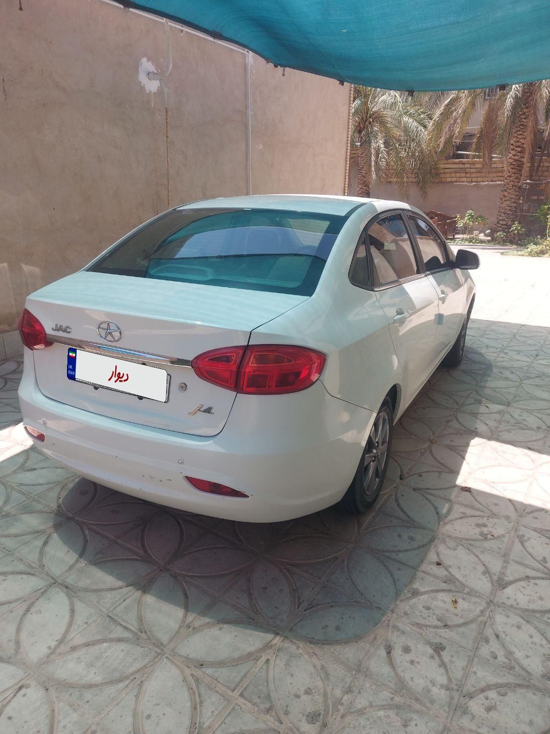 جک J4 اتوماتیک ساده - 1402