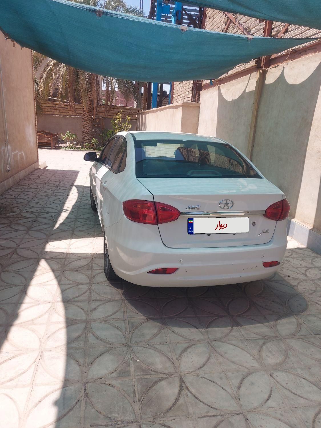 جک J4 اتوماتیک ساده - 1402