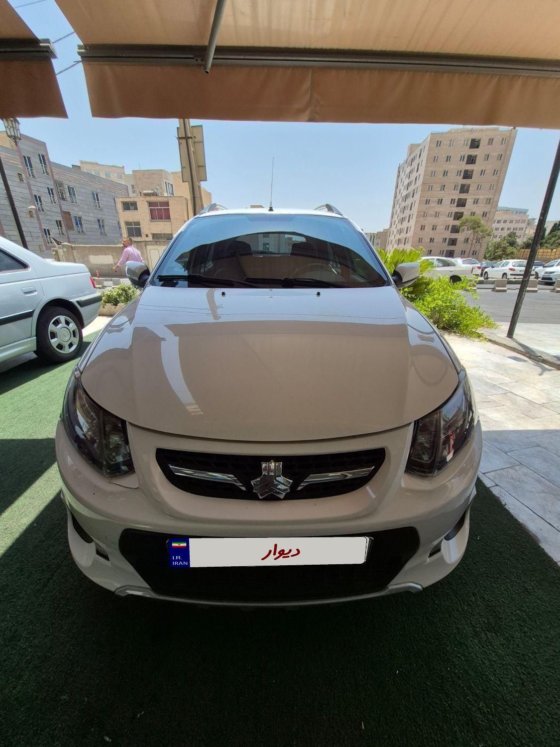 خودرو کوییک، R آگهی ann_19459567