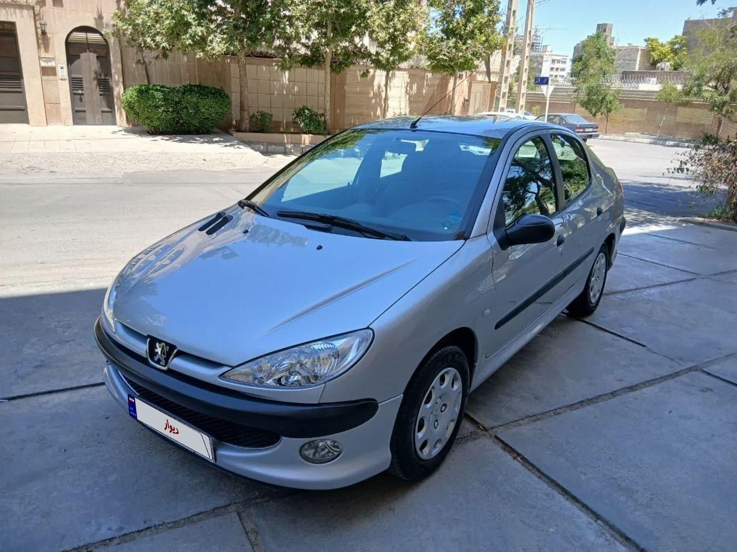 پژو ۲۰۶ صندوق دار v20 - 1388