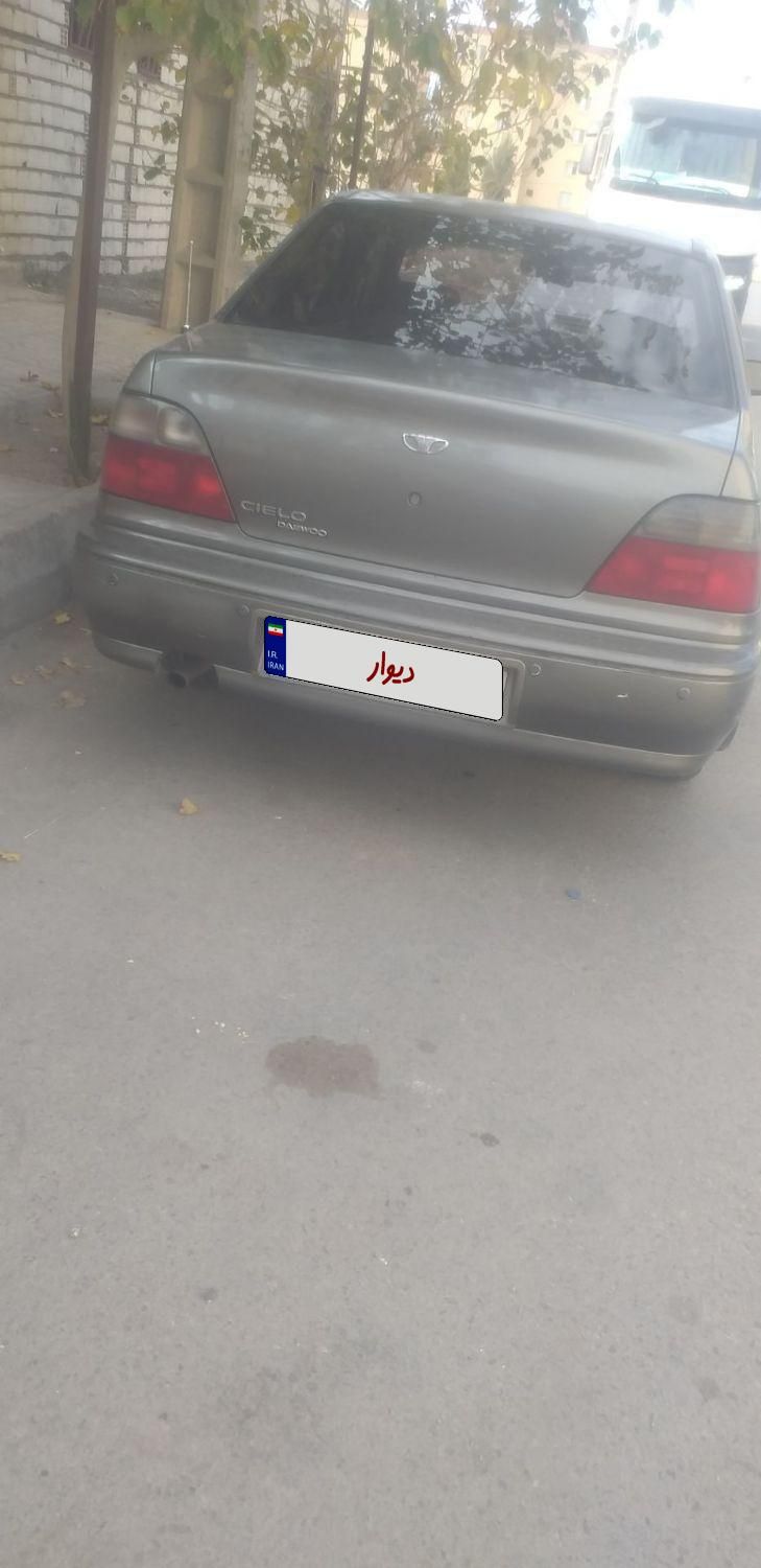 دوو سیلو سدان - 1381