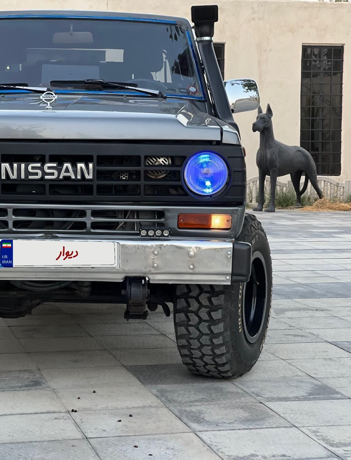 نیسان پاترول دو درب دنده‌ای - 1990