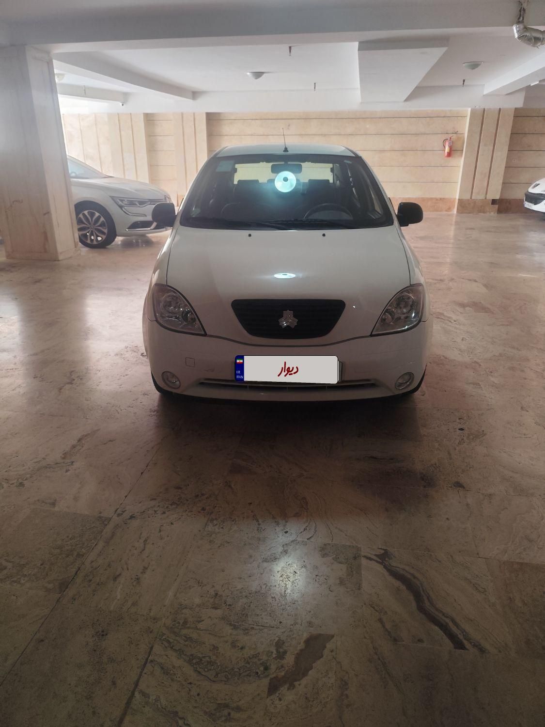 تیبا صندوق دار SX - 1400