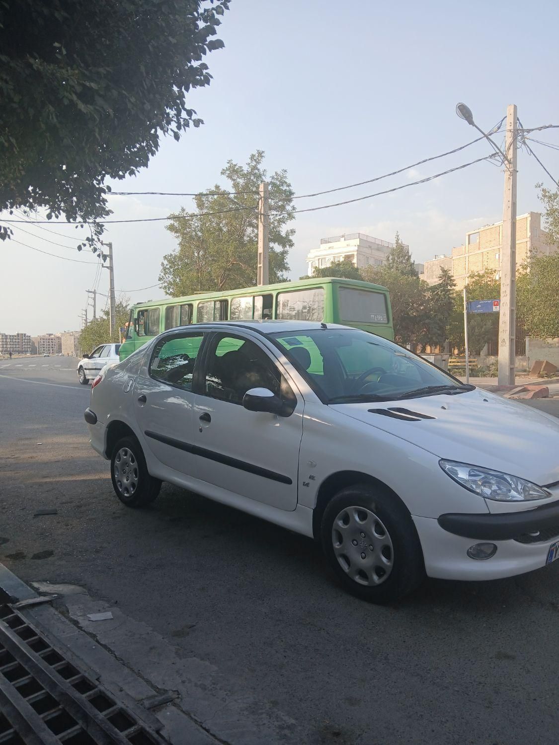 پژو ۲۰۶ صندوق دار v20 - 1389
